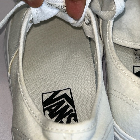 Vans Authentic Skate Women’s Shoe  Size: 5.5 True White - Picture 6 of 14